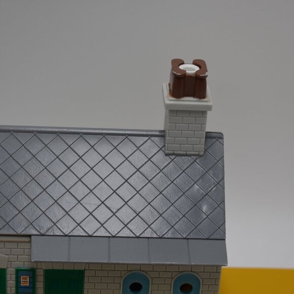 1998 Thomas & Friends Tomy Plarail Flying Harold Station Works - Station Only - Picture 5 of 11